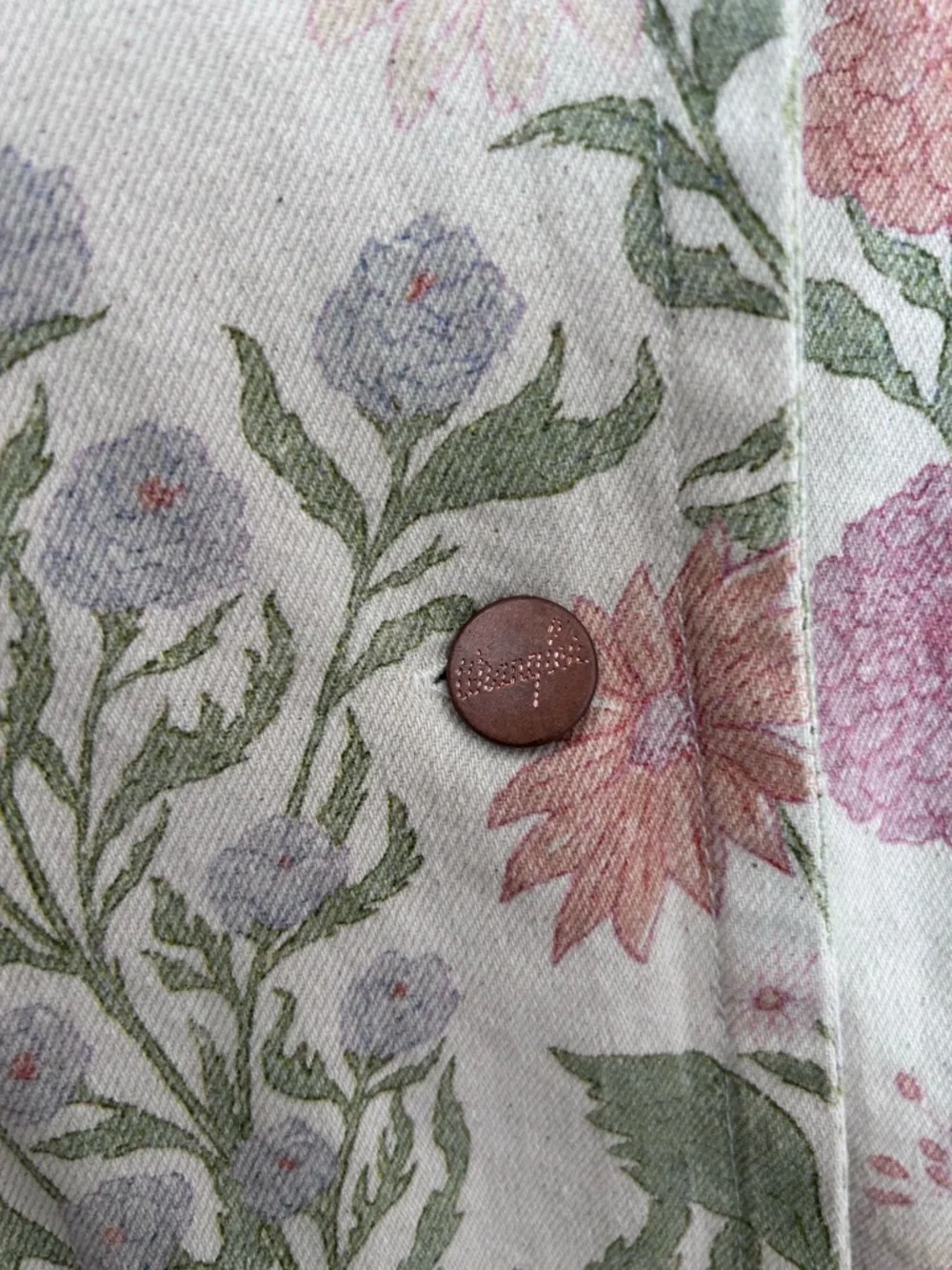 Wrangler X Free People Cream Floral Button-Up Jacket with Pink and Green Print - Picture 9 of 14